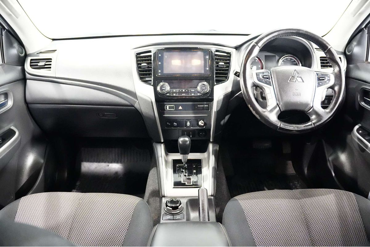 2021 Mitsubishi Triton GLS MR 4X4