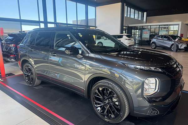 2025 Mitsubishi Outlander PHEV GSR ZM