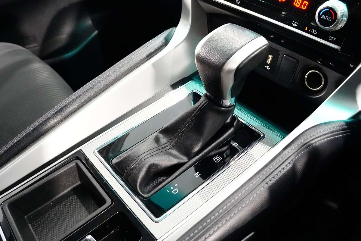 2022 Mitsubishi Pajero Sport GLX QF