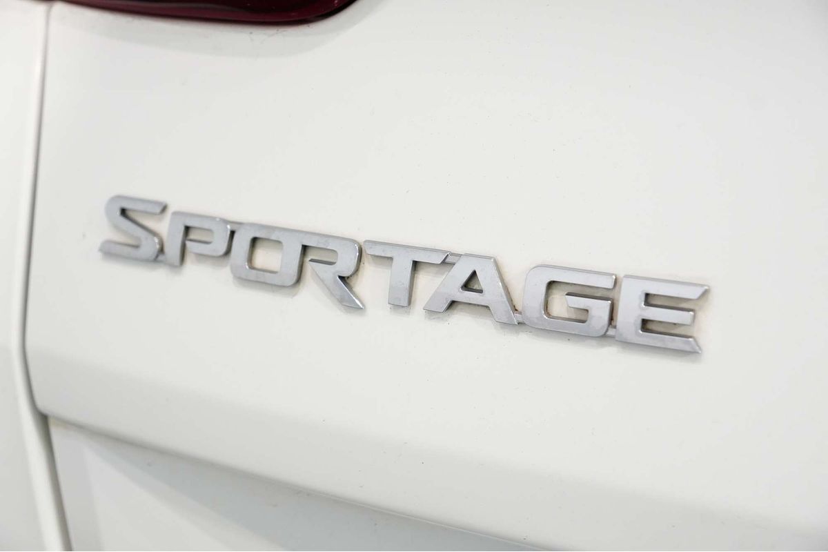 2020 Kia Sportage S QL