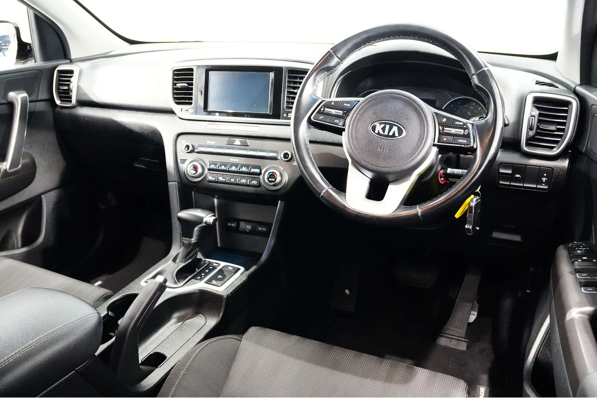 2020 Kia Sportage S QL