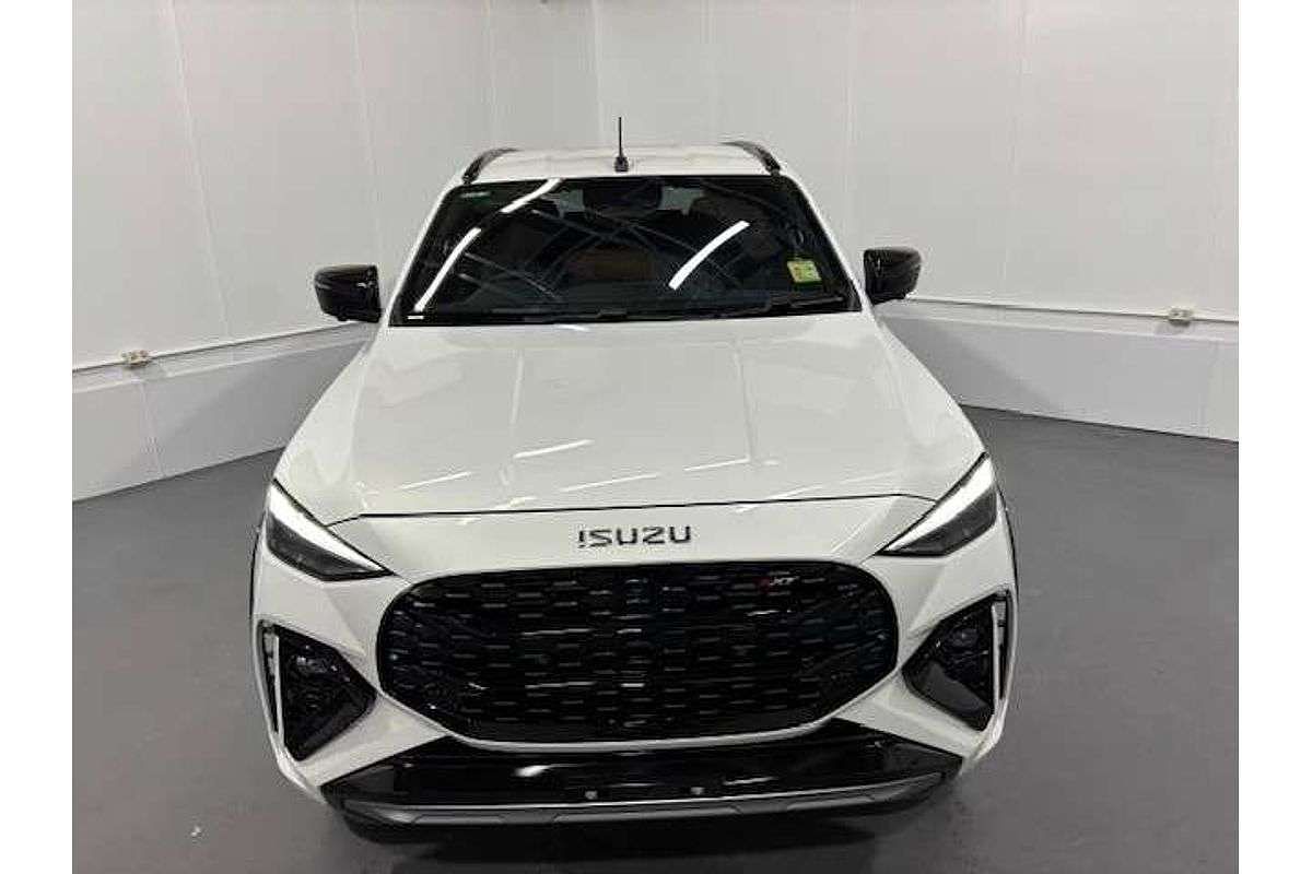 2025 Isuzu MU-X X-TERRAIN