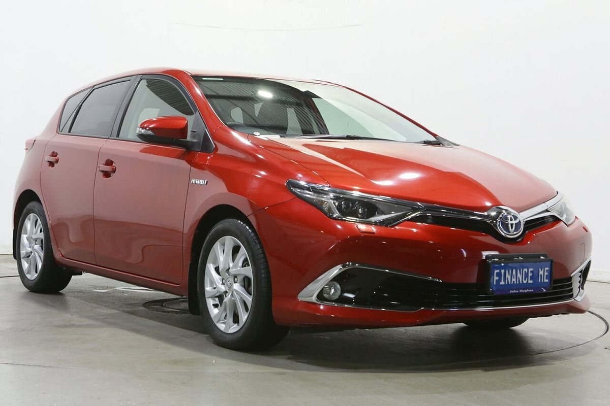 2017 Toyota Corolla Hybrid ZWE186R