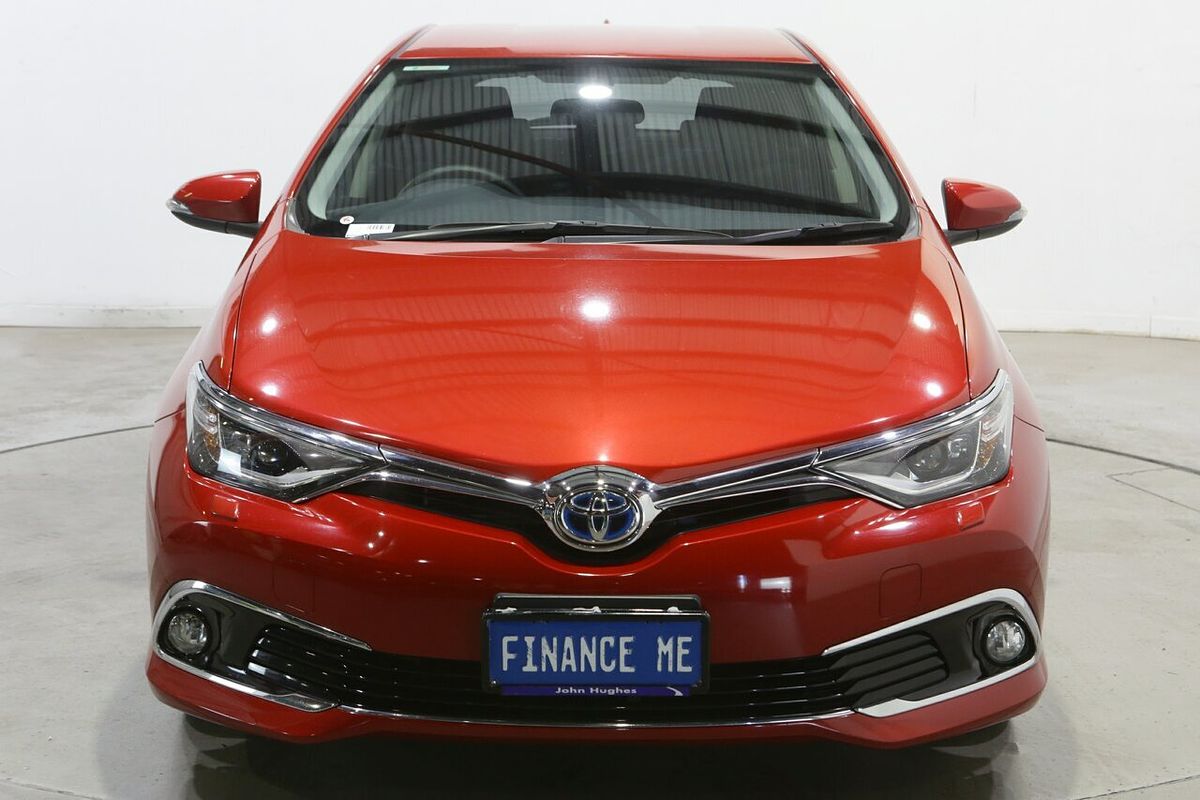 2017 Toyota Corolla Hybrid ZWE186R