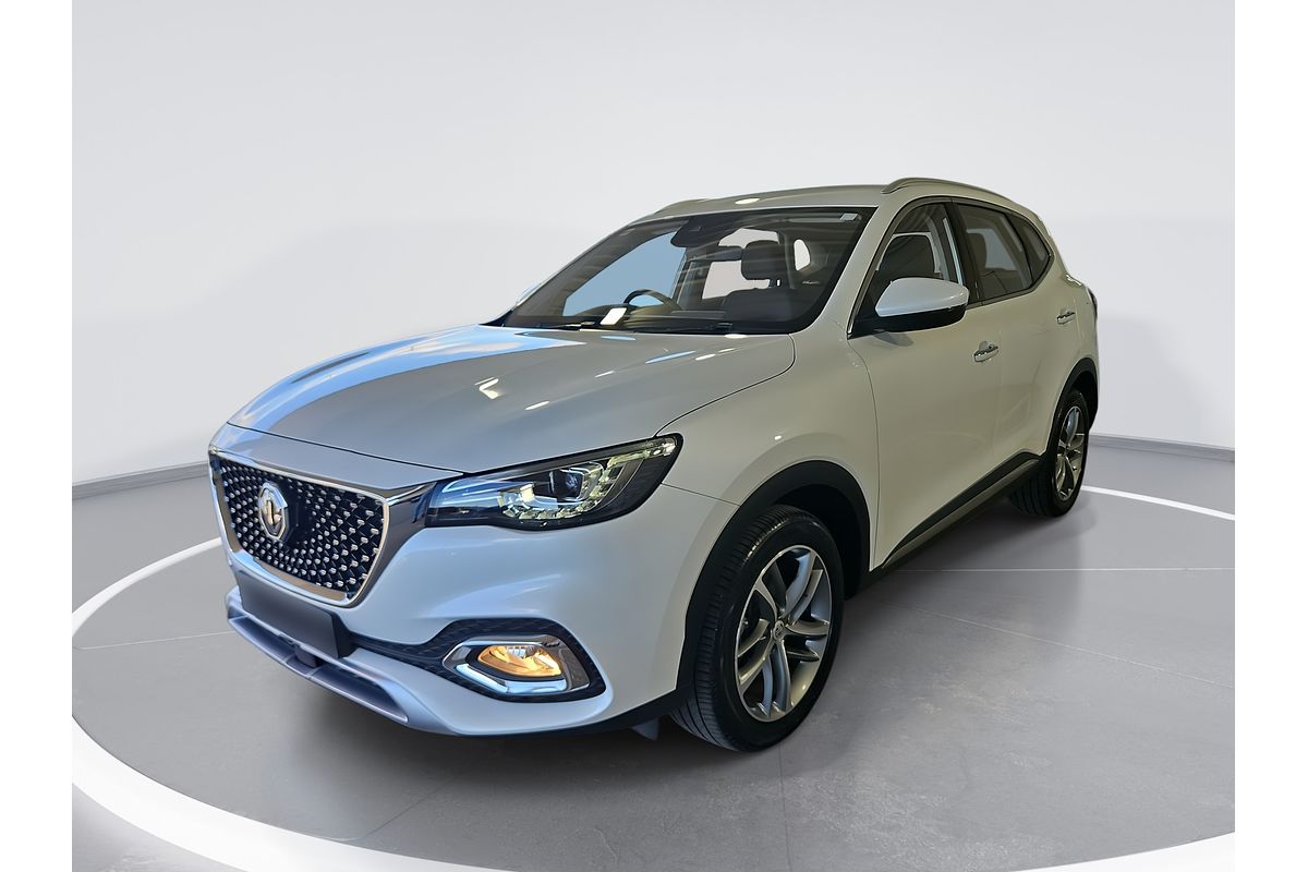 2023 MG HS Excite SAS23