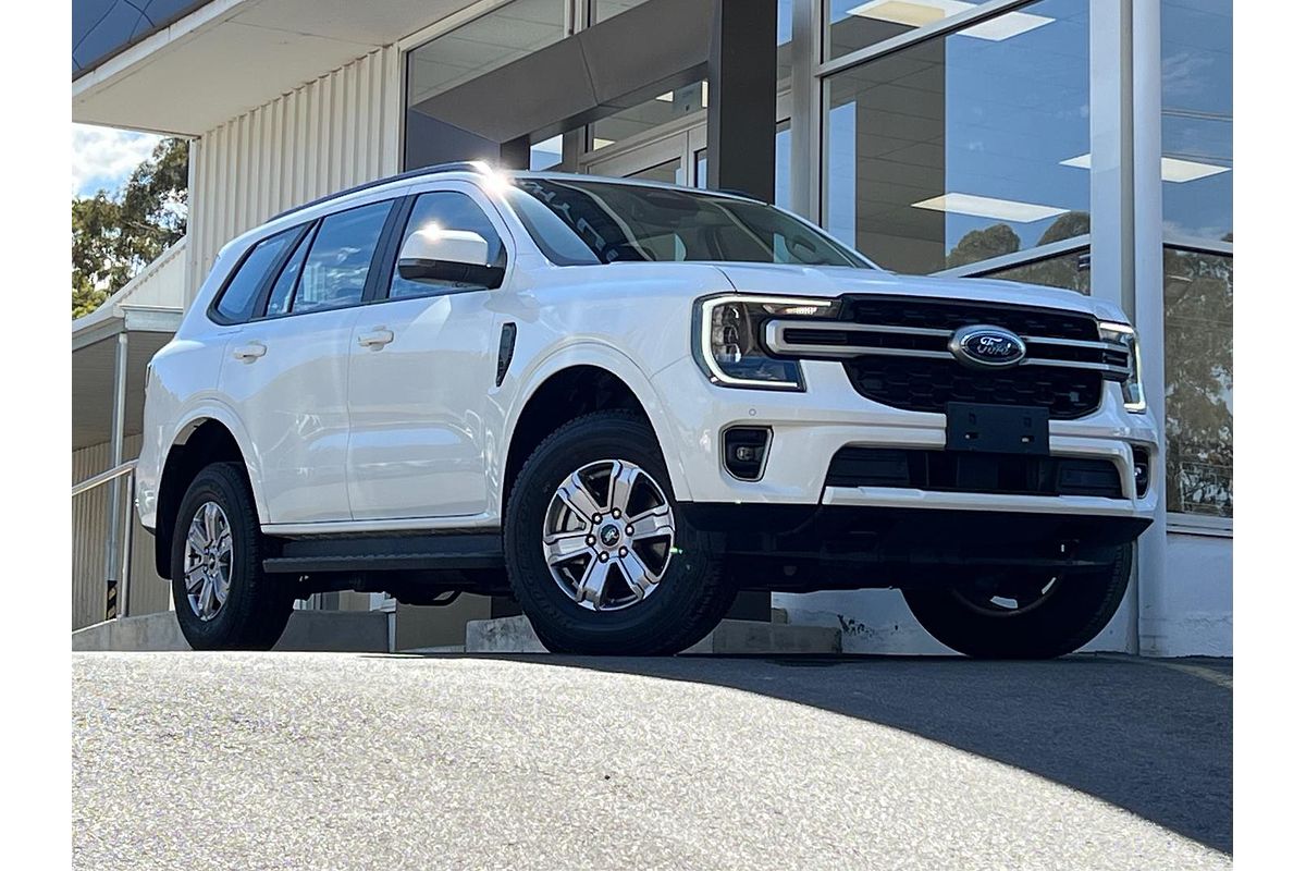 2024 Ford Everest Ambiente 2.0L