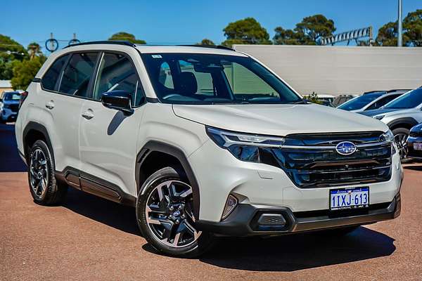 2025 Subaru Forester Touring S6