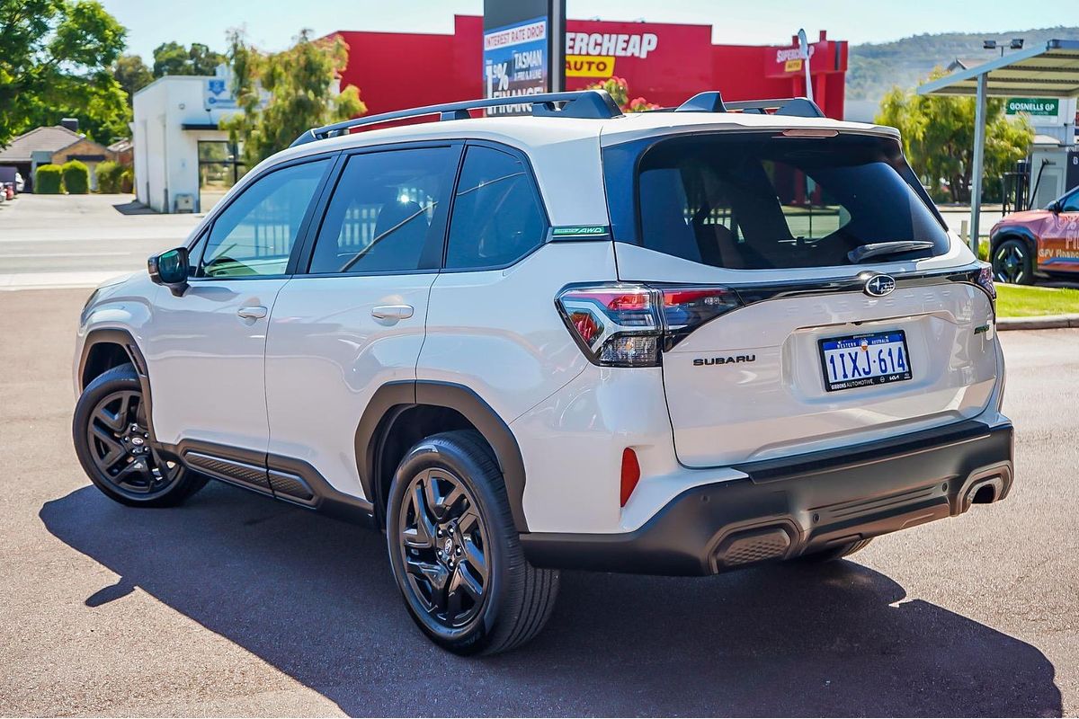 2025 Subaru Forester Sport S6