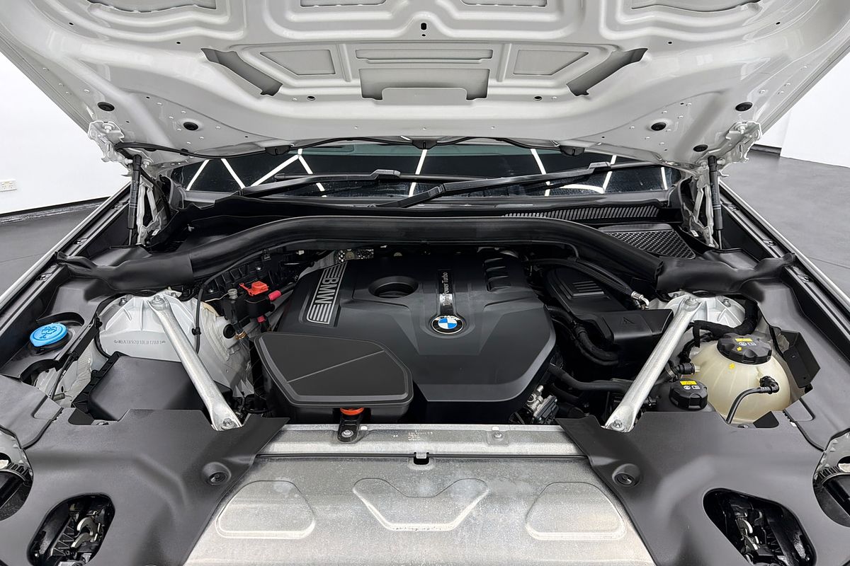 2017 BMW X3 xDrive30i G01