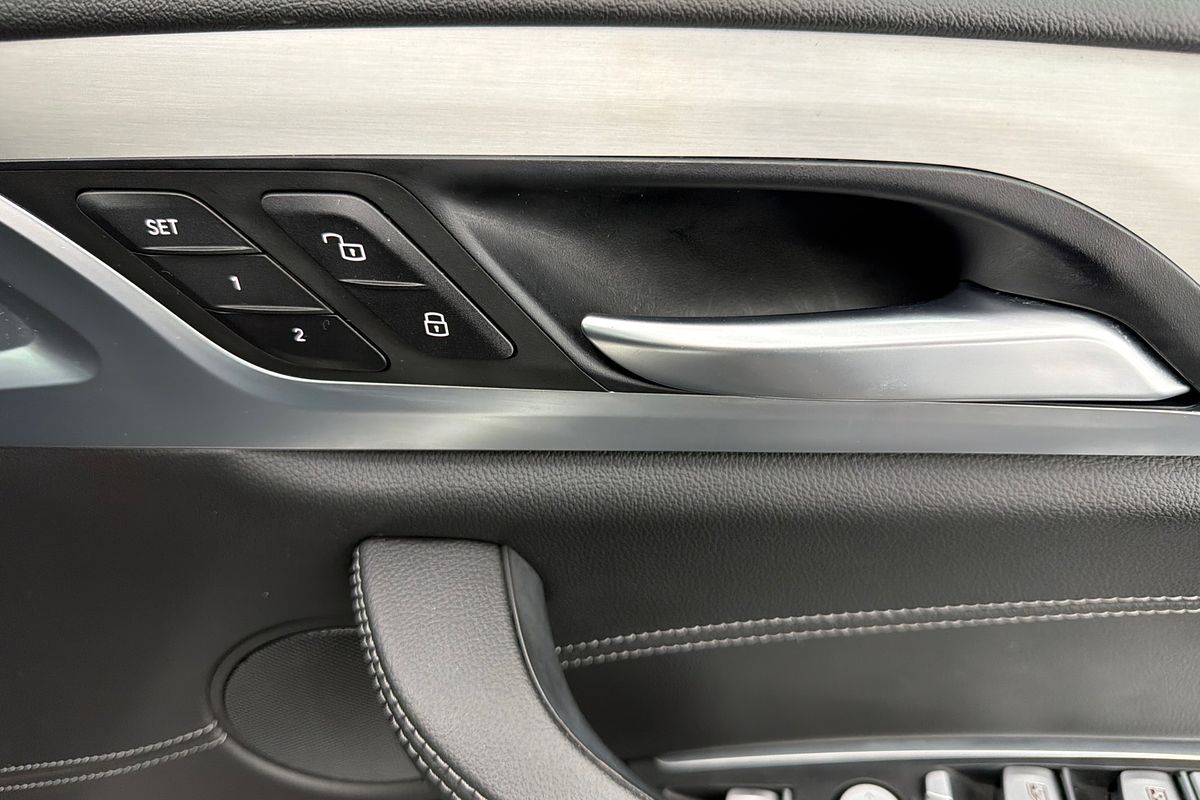 2017 BMW X3 xDrive30i G01