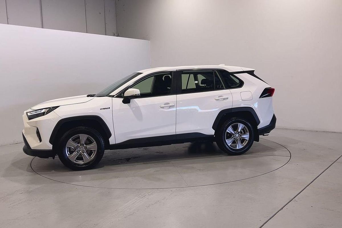 2024 Toyota RAV4 GX AXAH52R