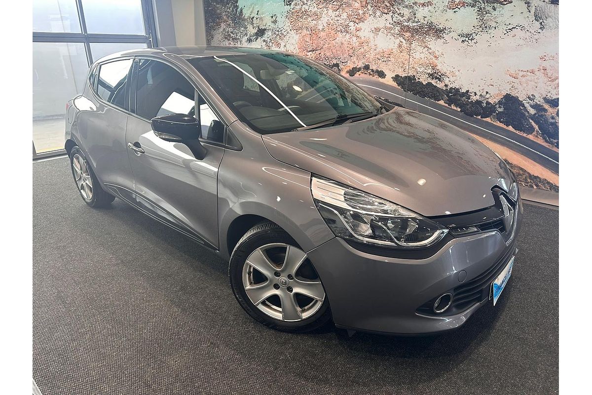 2016 Renault Clio Expression IV B98