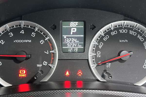 2014 Suzuki Swift GLX Navigator FZ thumb-13