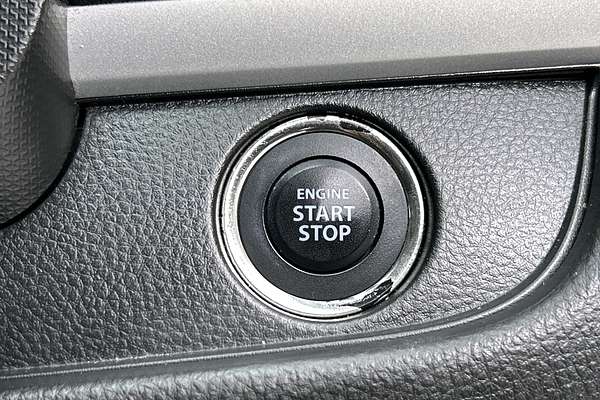 2014 Suzuki Swift GLX Navigator FZ thumb-17