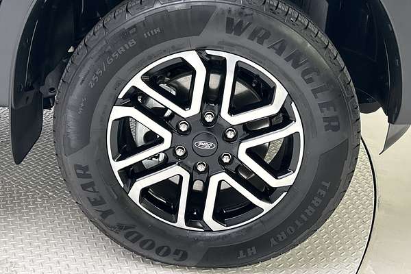 2025 Ford Ranger Sport 4X4 3.0L thumb-9