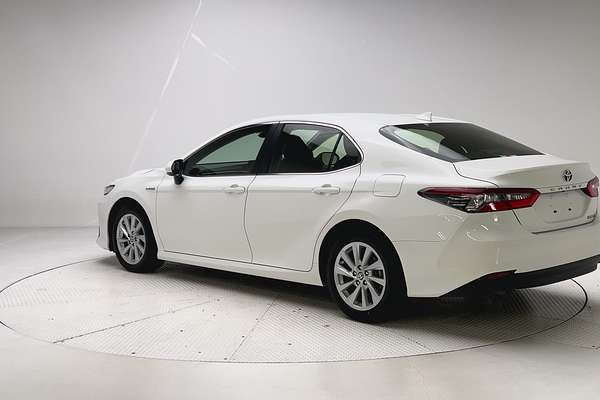 2024 Toyota Camry Ascent AXVH70R thumb-5