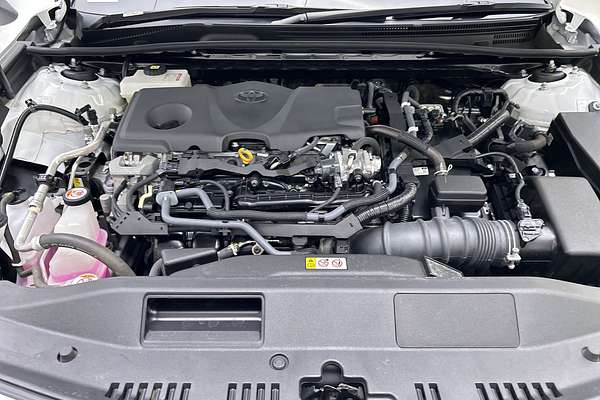 2024 Toyota Camry Ascent AXVH70R thumb-10