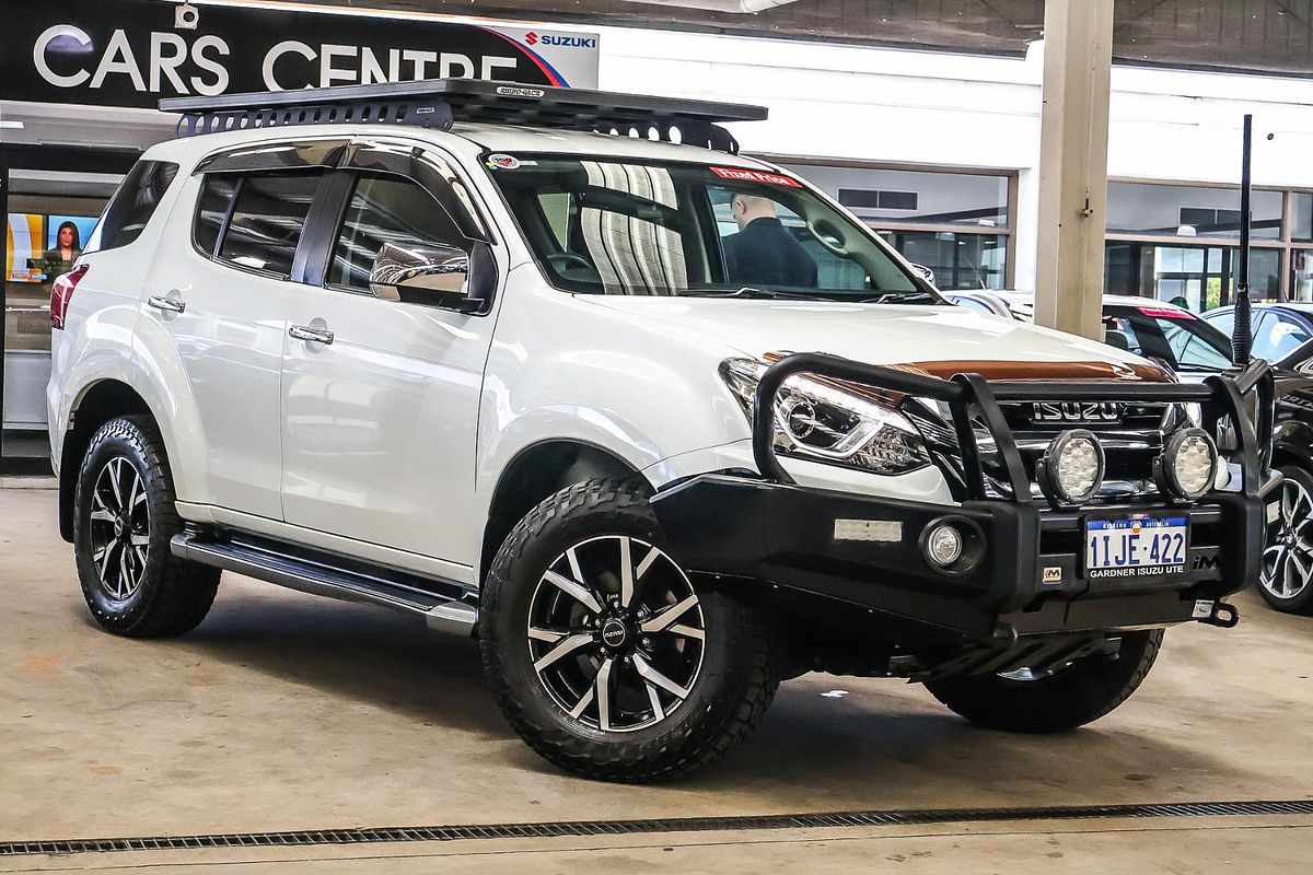 2021 Isuzu MU-X LS-U