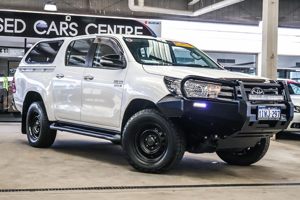 2015 Toyota Hilux SR GUN126R 4X4