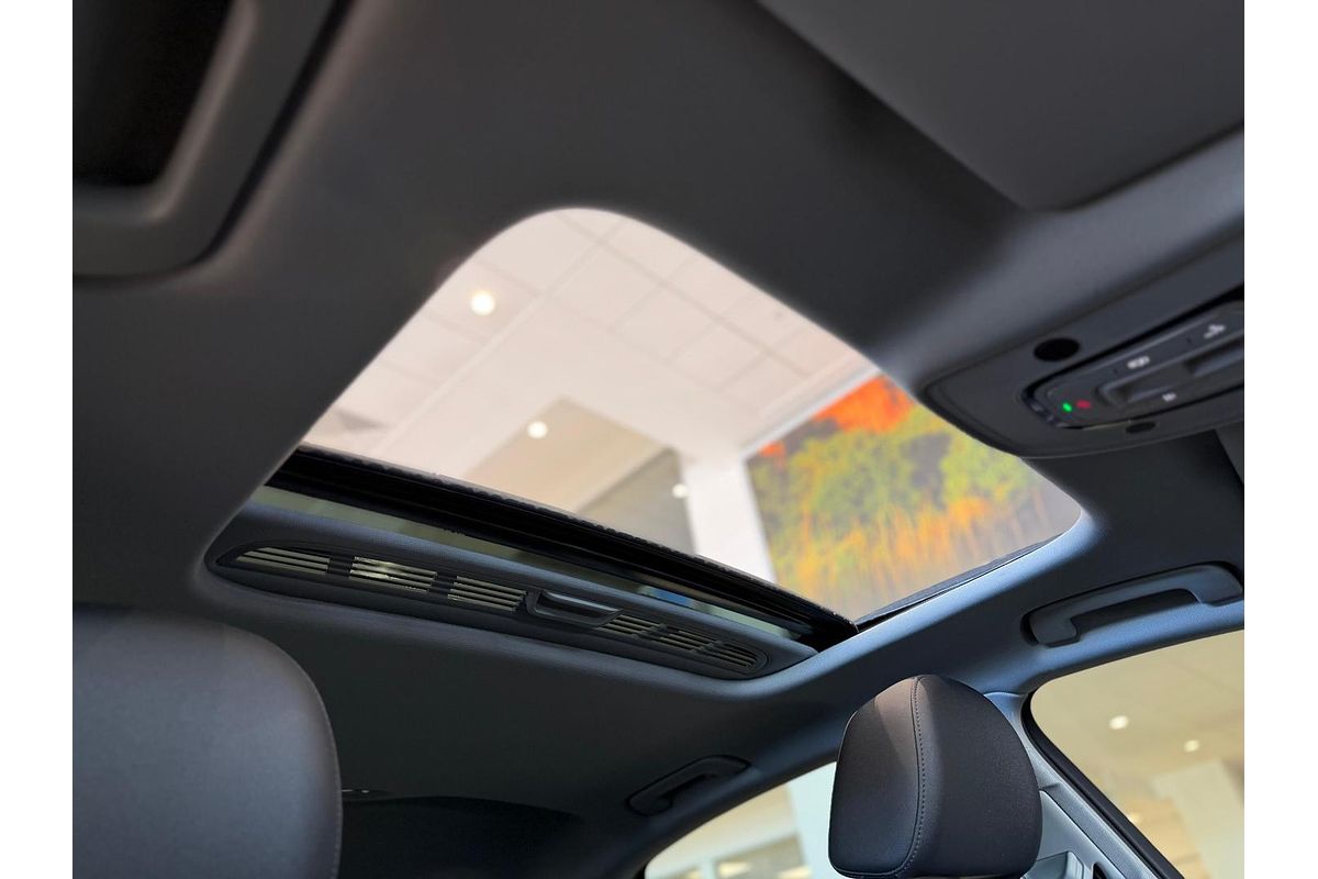 2024 Audi A4 45 TFSI S line B9