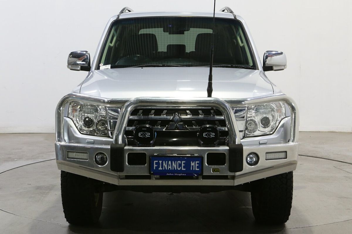 2017 Mitsubishi Pajero GLS NX