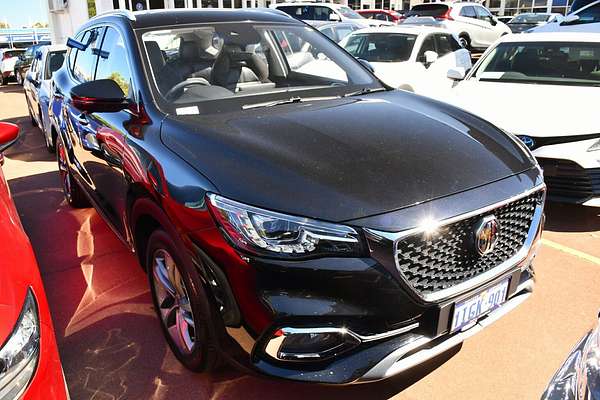 2024 MG HS Essence SAS23