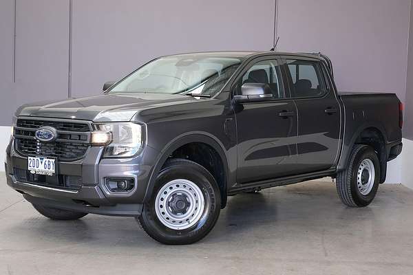 2025 Ford Ranger XL 4X4 2.0L