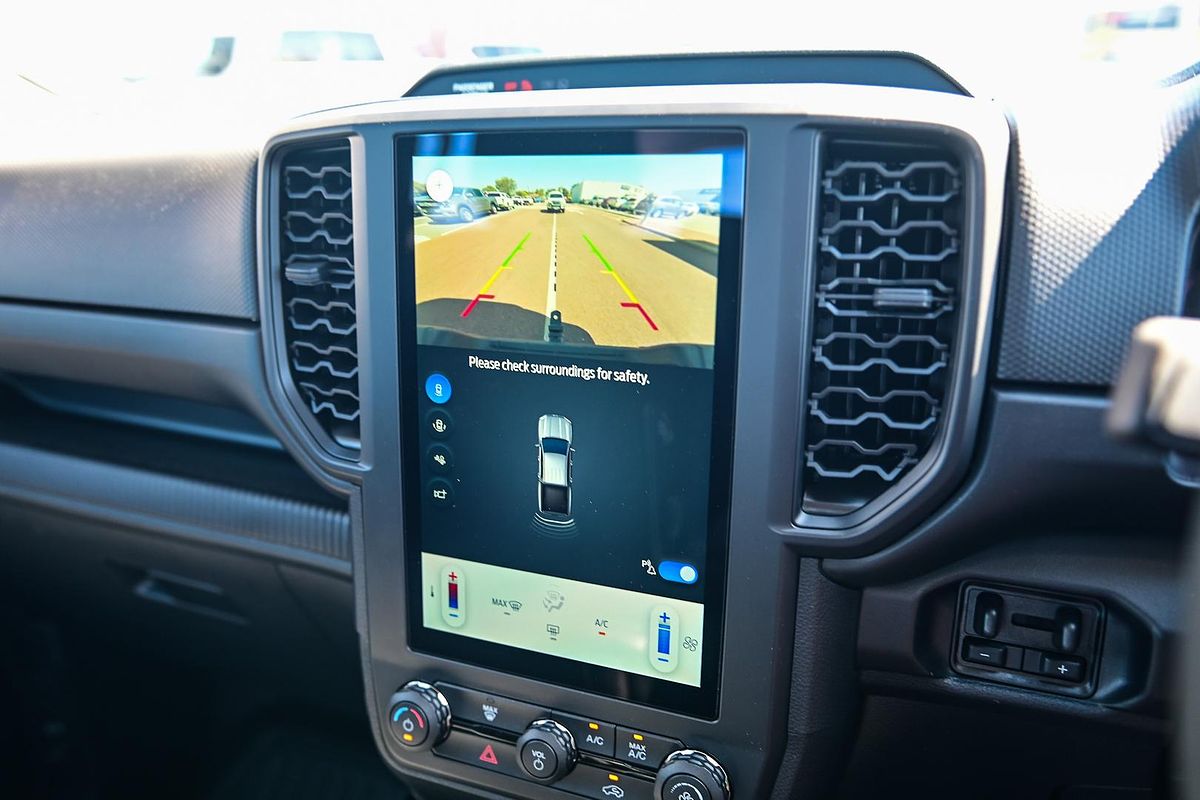 2025 Ford Ranger XL 4X4 2.0L