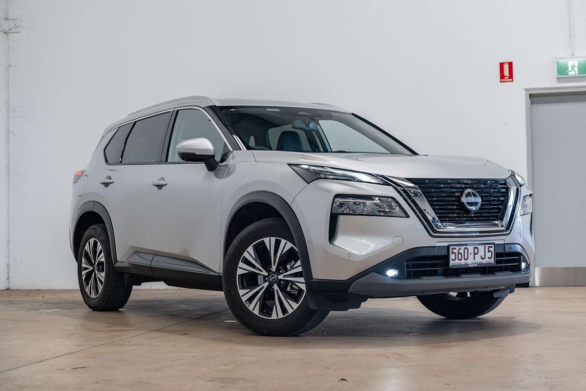 2023 Nissan X-TRAIL ST-L T33