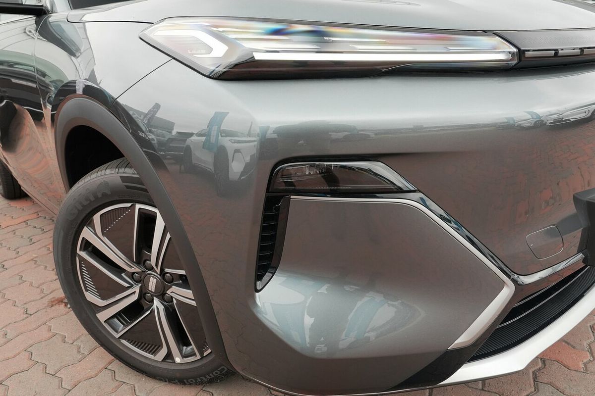 2025 Geely Starray EM-i Complete P145