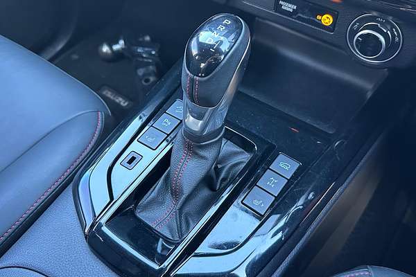 2024 Isuzu D-MAX X-TERRAIN 4X4 thumb-30
