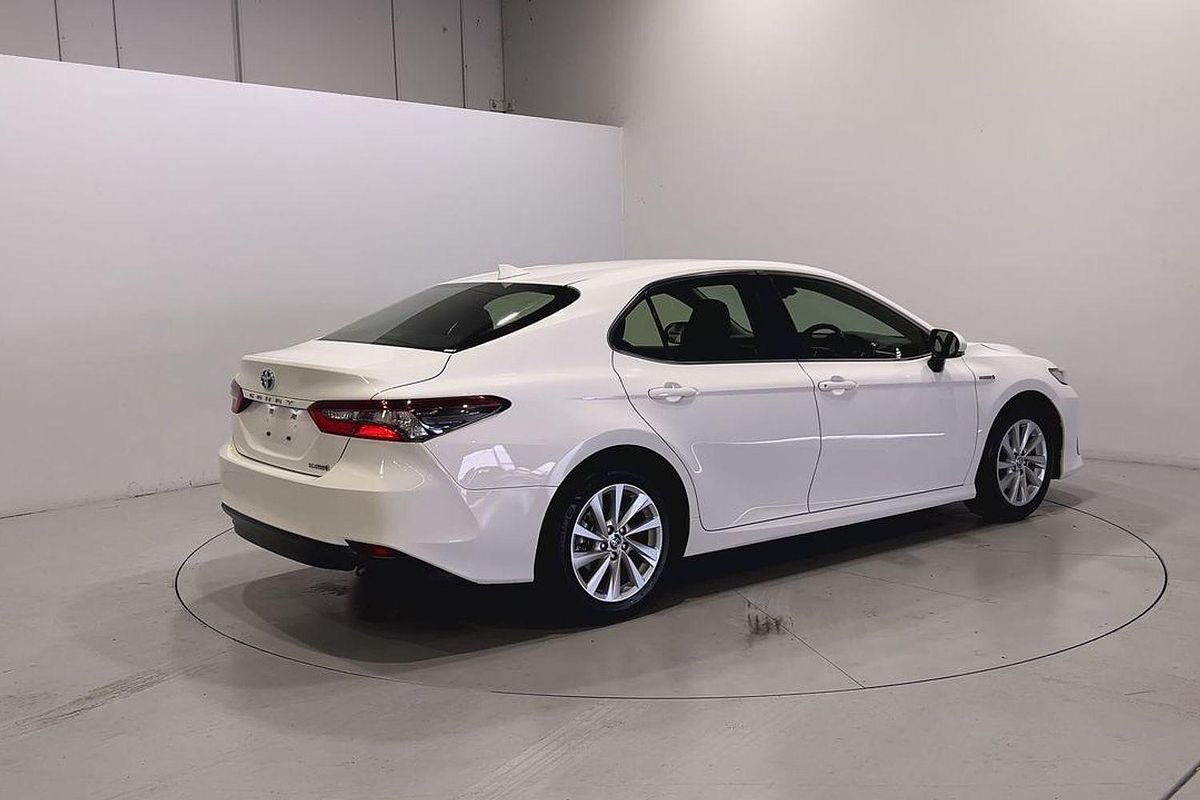 2024 Toyota Camry Ascent AXVH70R