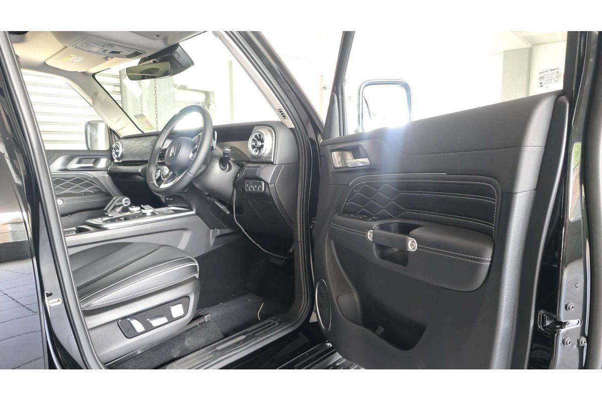 TANK 300 ULTRA DIESEL 4X4 (3.0T towing)