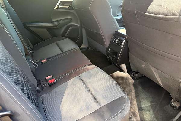 2022 Mitsubishi Outlander LS ZM thumb-13