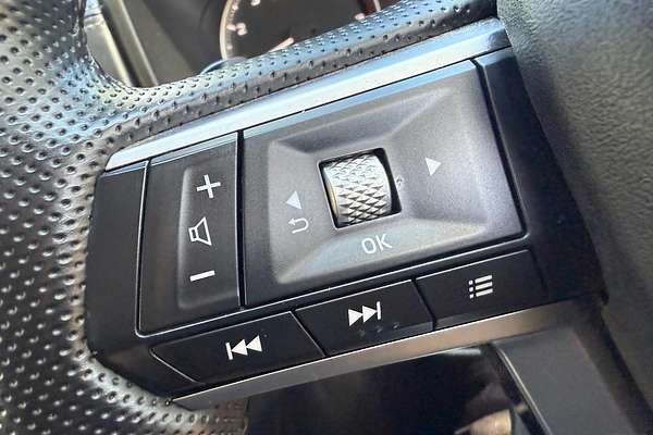 2022 Mitsubishi Outlander LS ZM thumb-26