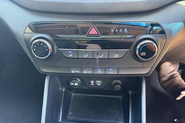 2017 Hyundai Tucson Active X TL thumb-21