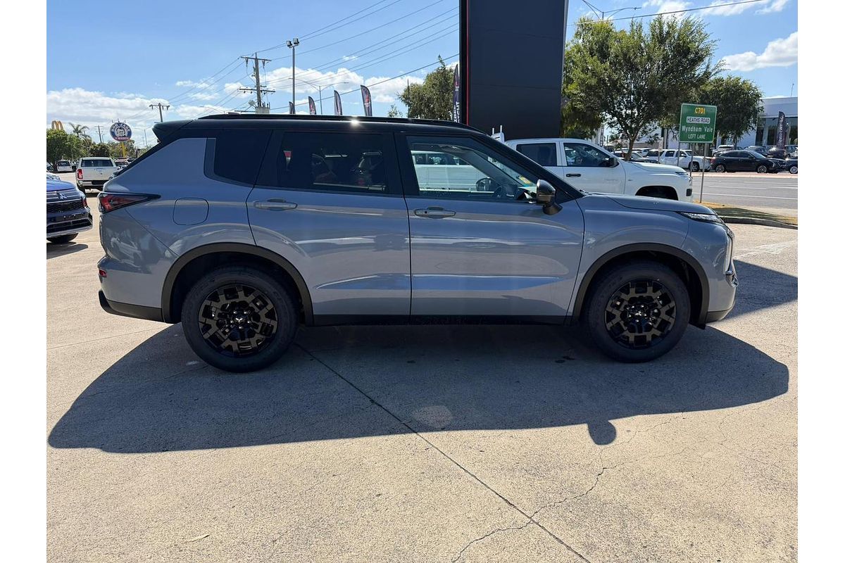 2025 Mitsubishi Outlander LS ZM