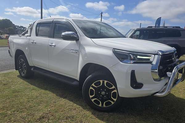 2023 Toyota Hilux SR5 GUN126R 4X4