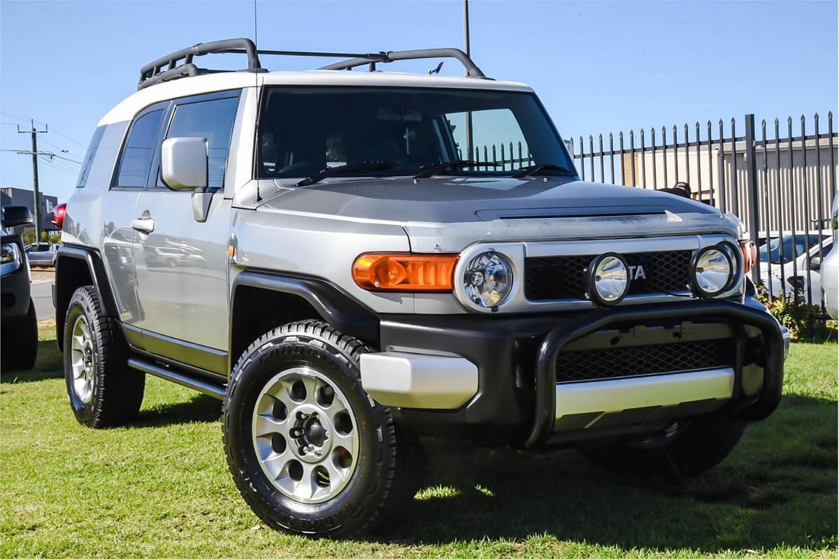 2012 Toyota FJ Cruiser GSJ15R