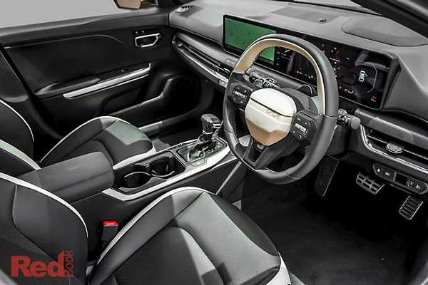 2026 Kia K4 GT-Line CL4m thumb-5