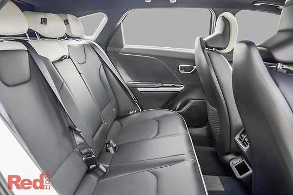 2026 Kia K4 GT-Line CL4m thumb-10