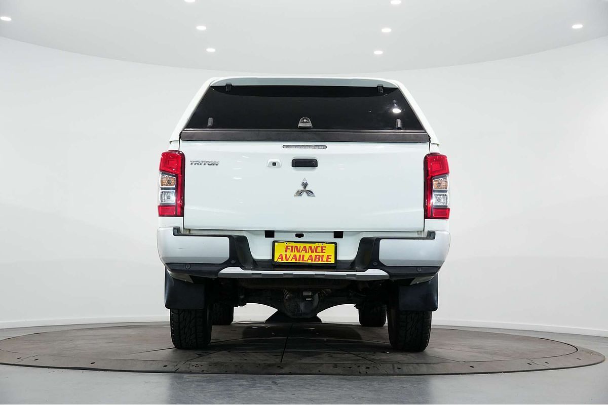 2022 Mitsubishi Triton GLX+ MR 4X4