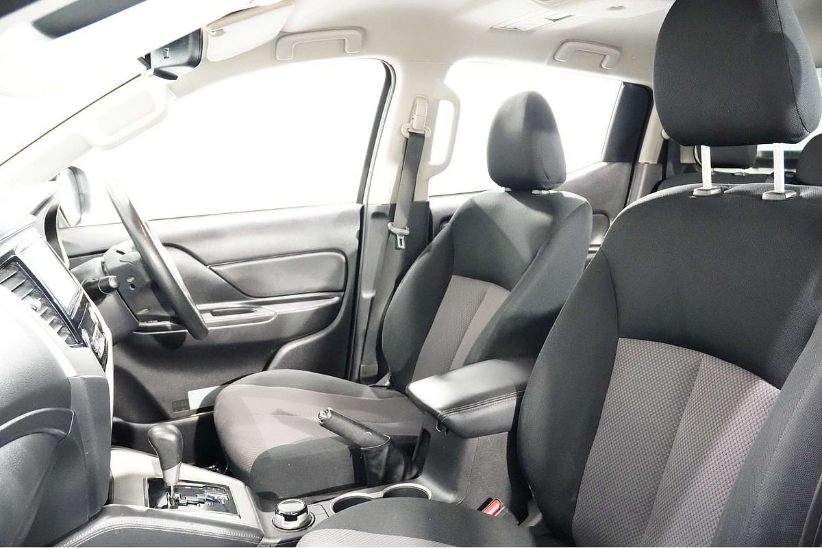 2022 Mitsubishi Triton GLX+ MR 4X4