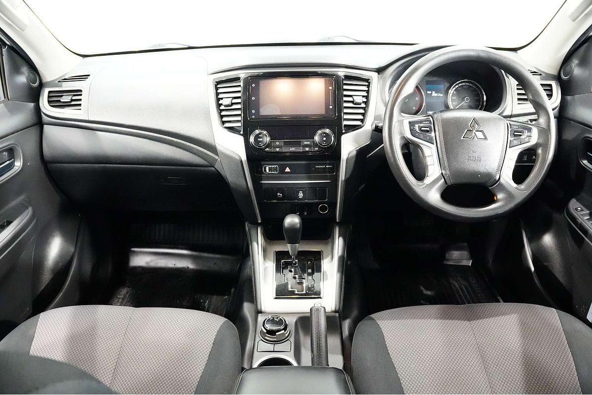 2022 Mitsubishi Triton GLX+ MR 4X4