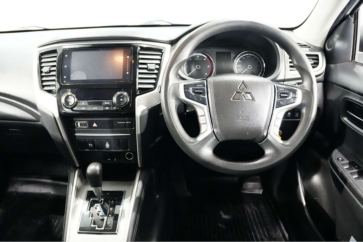 2022 Mitsubishi Triton GLX+ MR 4X4