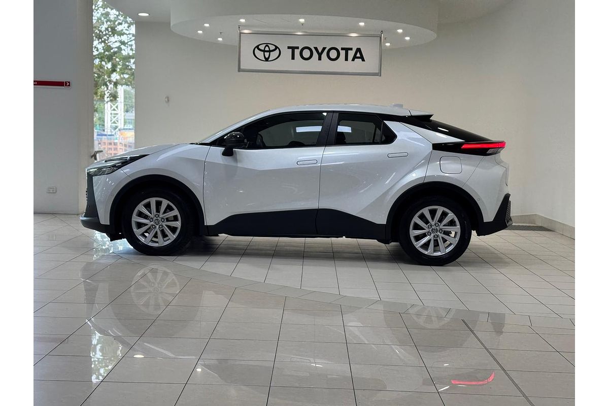 2024 Toyota C-HR GXL ZYX20R