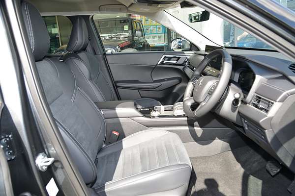 2025 Mitsubishi Outlander Aspire ZM thumb-9