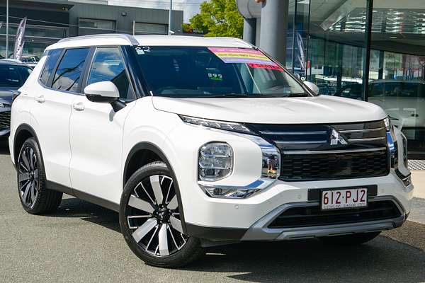 2025 Mitsubishi Outlander Aspire ZM thumb-0