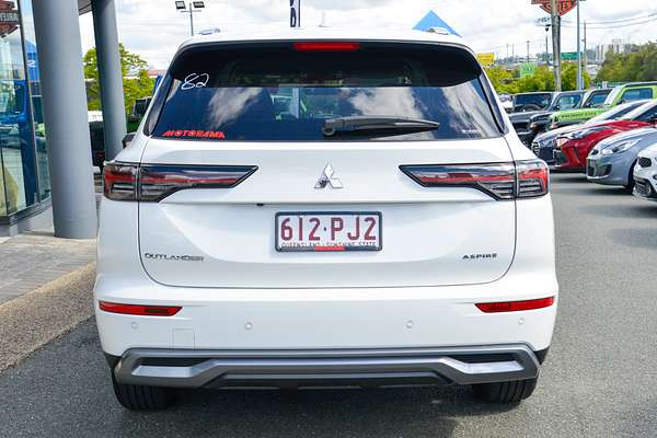 2025 Mitsubishi Outlander Aspire ZM thumb-6