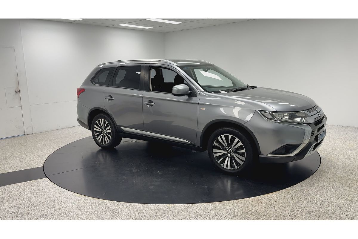 2018 Mitsubishi Outlander ES ZL